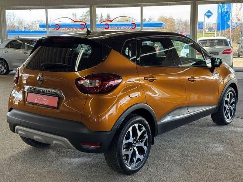 Gebraucht Renault Captur Collection 150 PS (110 kW) 2020 Orange SUV