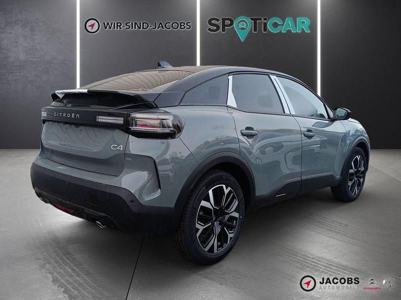 Neu Citroën C4 PureTech 131 PS (96 kW) 2025 Grün Limousine