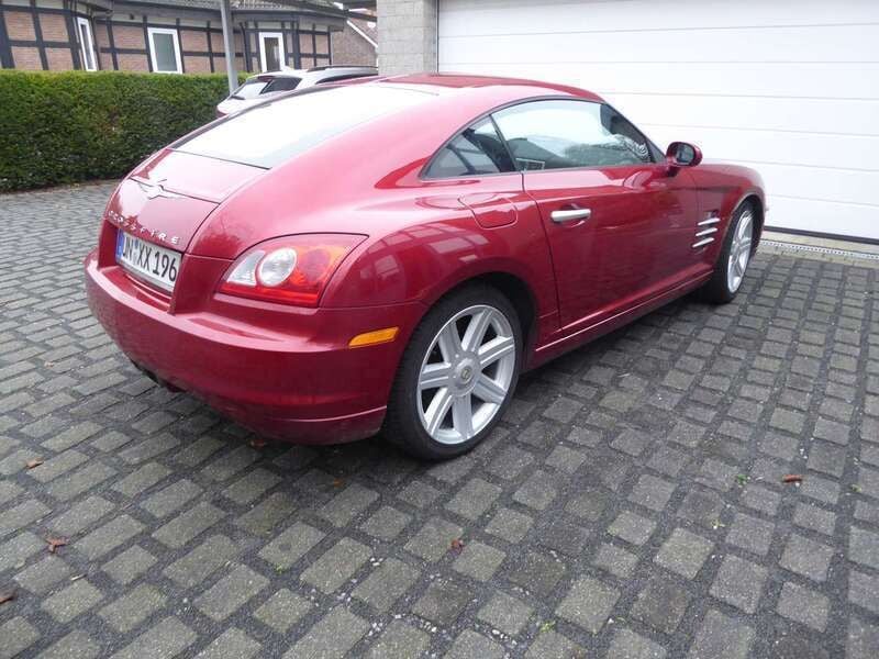 Rot Gebraucht 2004 Chrysler Crossfire Coupé | 9.900 € (Etwas zu teuer) - Bild 1/4