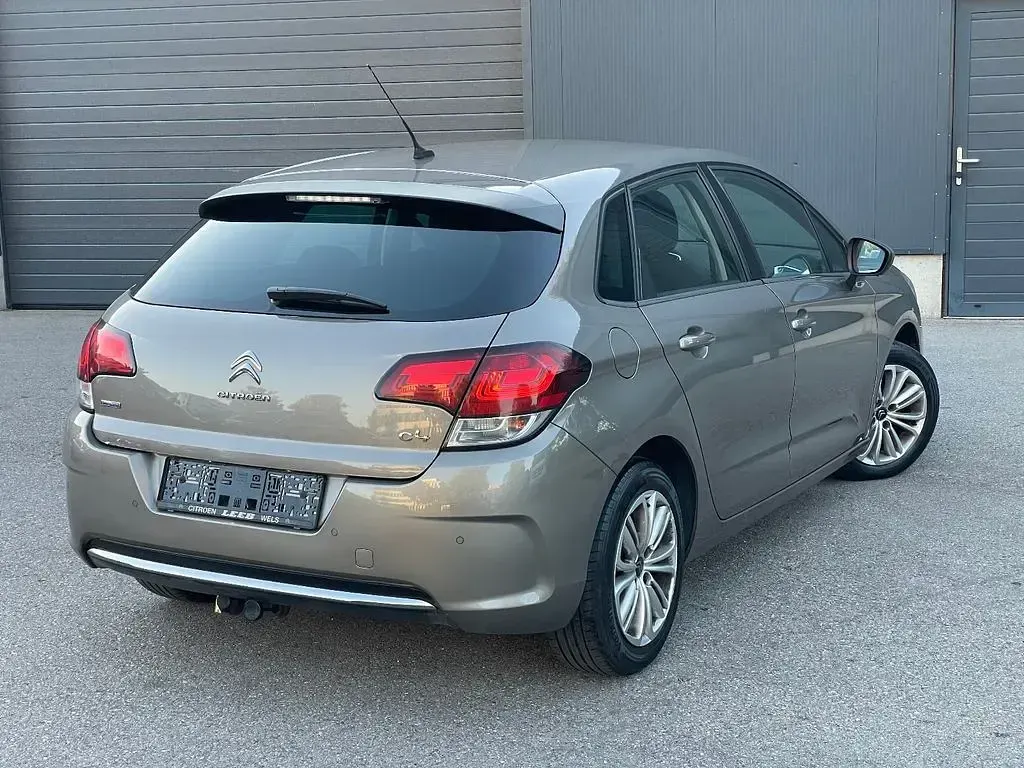 Gebraucht Citroën C4 Start 99 PS (72 kW) 2016 Grau Limousine