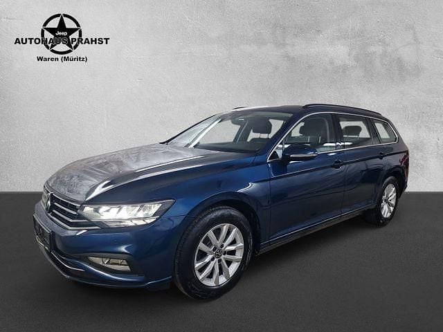 Gebraucht VW Passat Business 150 PS (110 kW) 2022 Blau Kombi