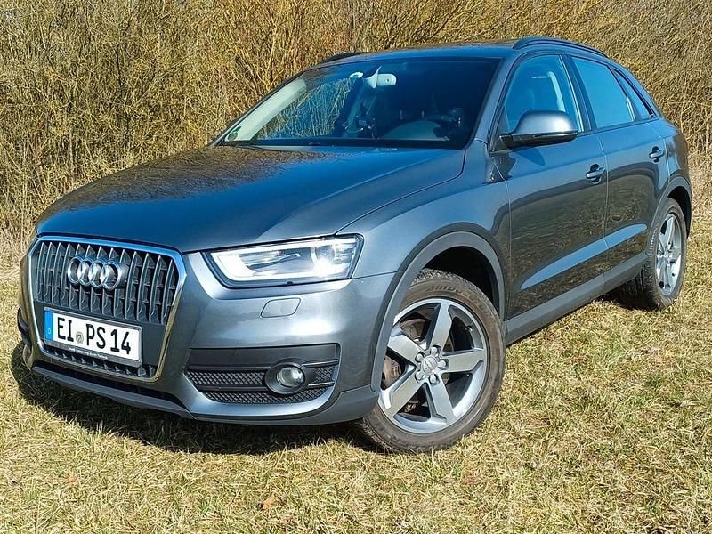 Gebraucht Audi Q3 Ambiente 140 PS (102 kW) 2013 Grau SUV