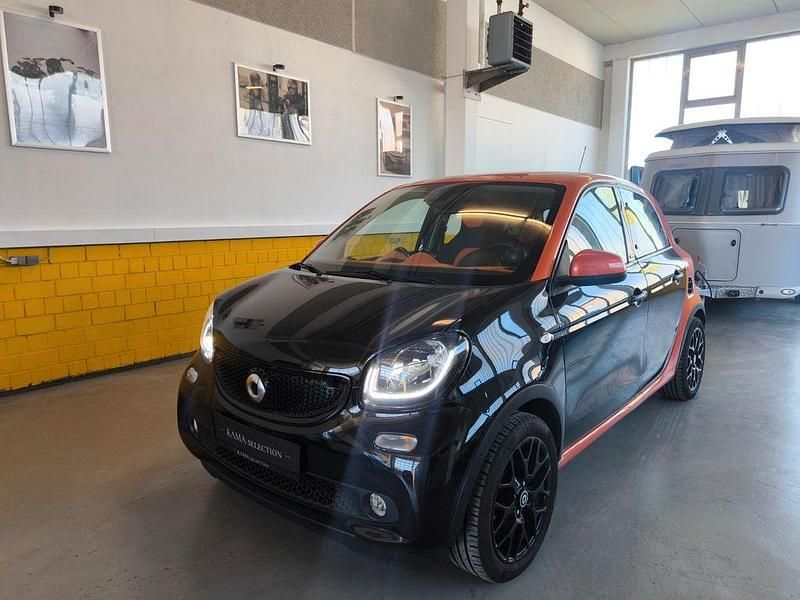 Second-hand Smart ForFour 90 CP (66 kW) 2017 Negru Hatchback