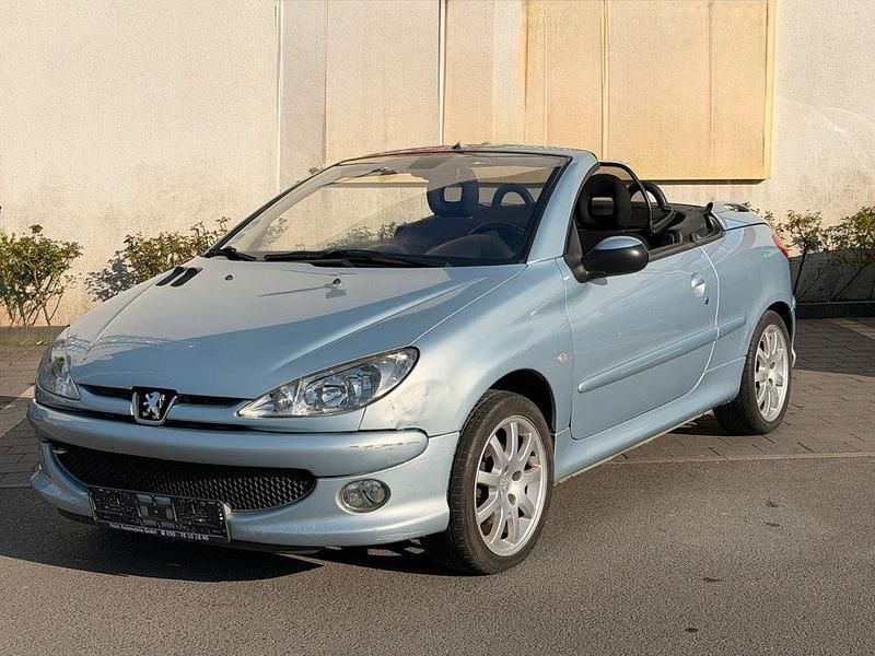 Gebraucht Peugeot 206 CC 109 PS (80 kW) 2003 Cabrio