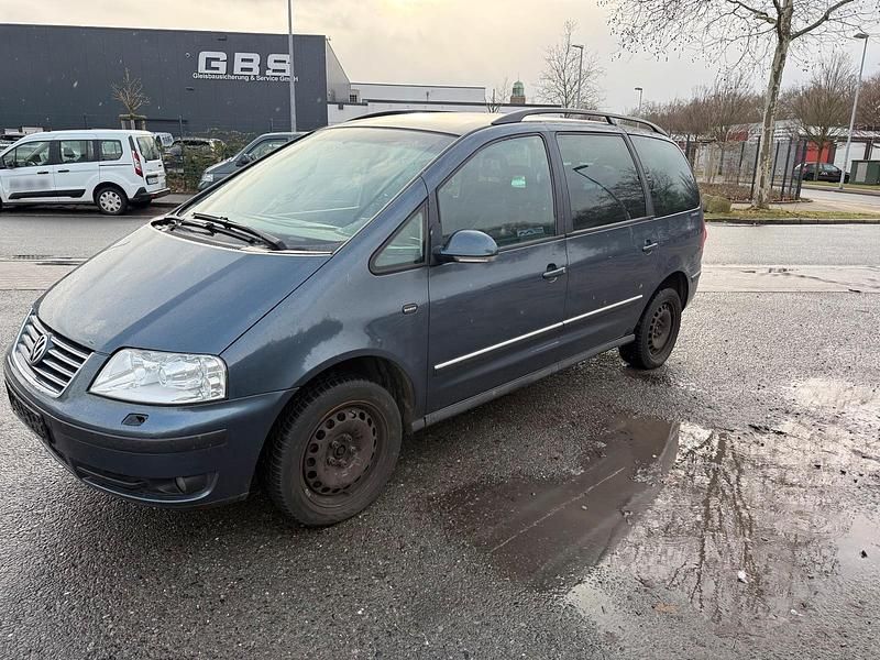 Second-hand VW Sharan 204 CP (150 kW) 2006 Monovolum