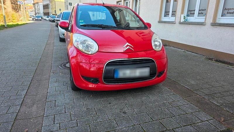 Gebraucht Citroën C1 68 PS (50 kW) 2009 Rot Kleinwagen
