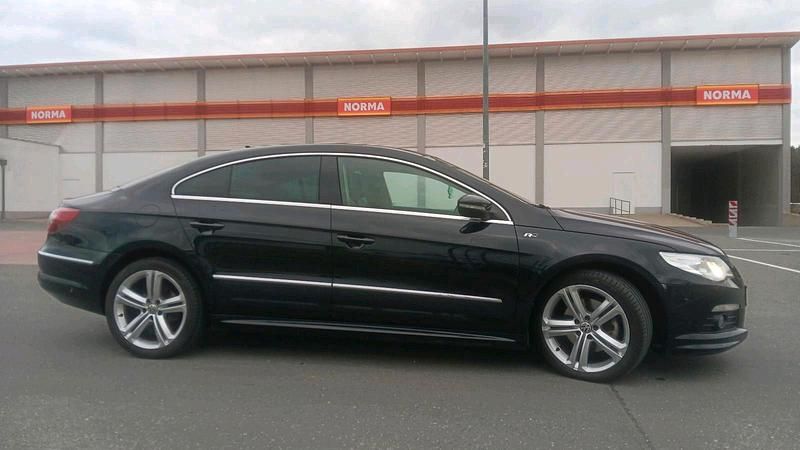 Gebraucht VW Passat R-line 140 PS (102 kW) 2011 Schwarz Coupé