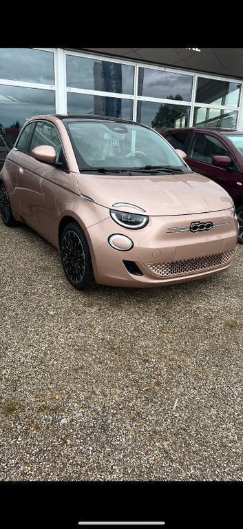 Gebraucht 2022 Fiat 500e La Prima Limousine | 21.399 € (Fairer Preis) - Bild 1/4