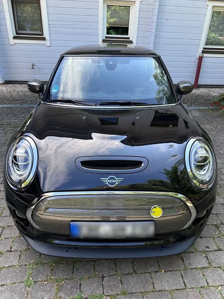 Gebraucht Mini Cooper SE 135 kW (184 PS) 2020 Schwarz Kleinwagen