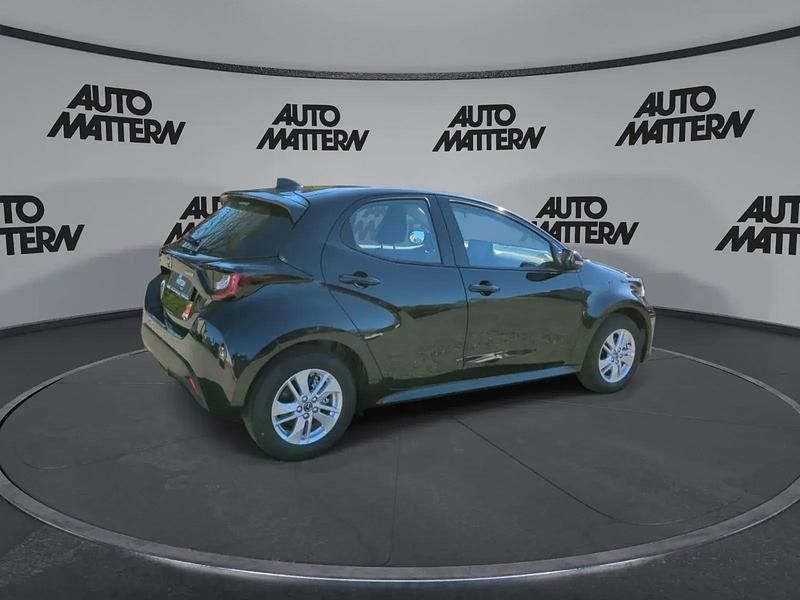 Neu Mazda 2 Center-Line 68 PS (50 kW) 2026 Schwarz Kleinwagen