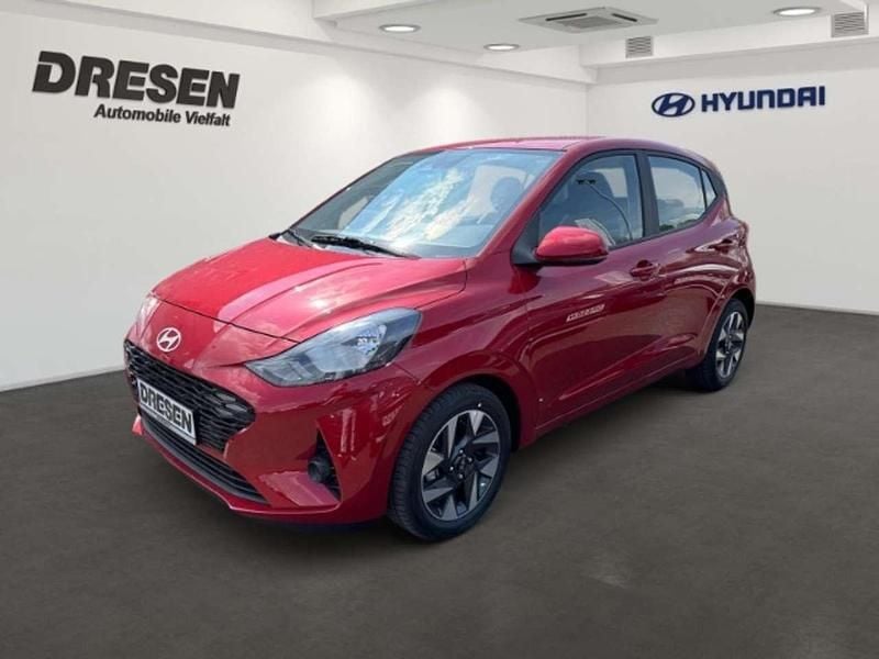 Rot Neu 2025 Hyundai i10 Trend Kleinwagen | 17.790 € (Guter Preis) - Bild 1/4