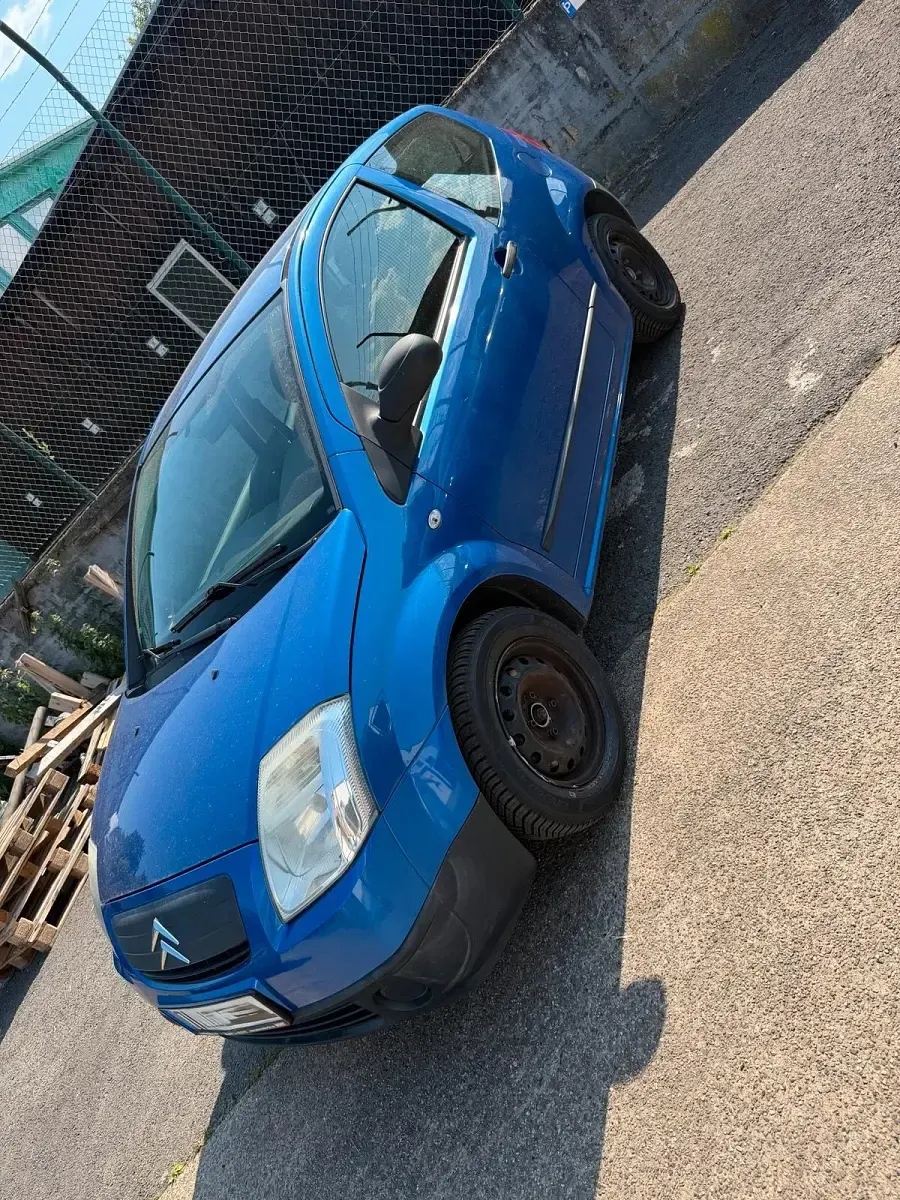 Gebraucht Citroën C2 60 PS (44 kW) 2007 Blau Kleinwagen