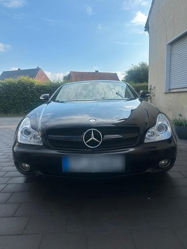 Schwarz Gebraucht 2006 Mercedes CLS350 Limousine | 6.000 € (Superpreis) - Bild 1/4