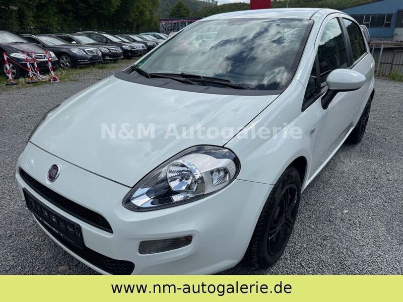 Weiß Gebraucht 2014 Fiat Punto Pop Kleinwagen | 4.290 € (Fairer Preis) - Bild 1/4