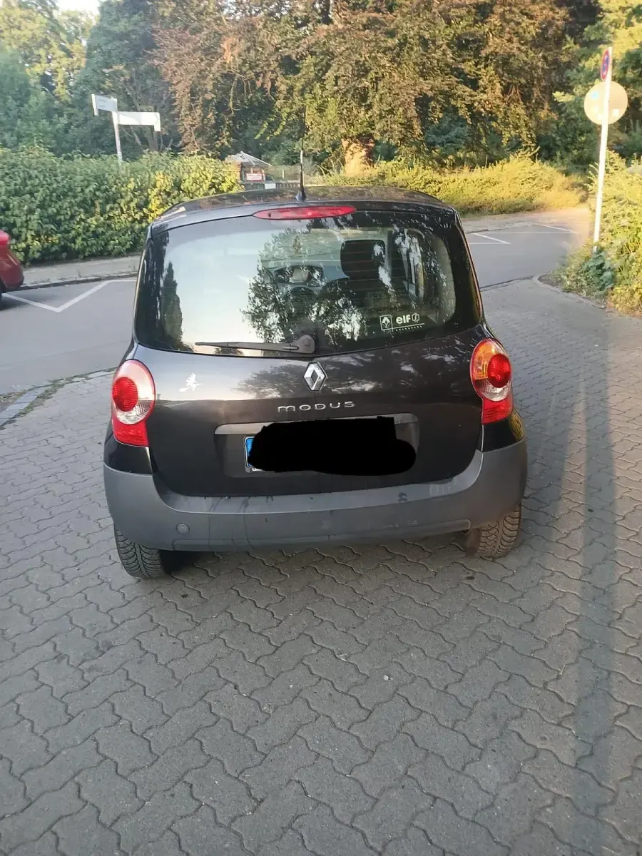 Gebraucht Renault Modus 75 PS (55 kW) 2006 Schwarz Van / Kleinbus
