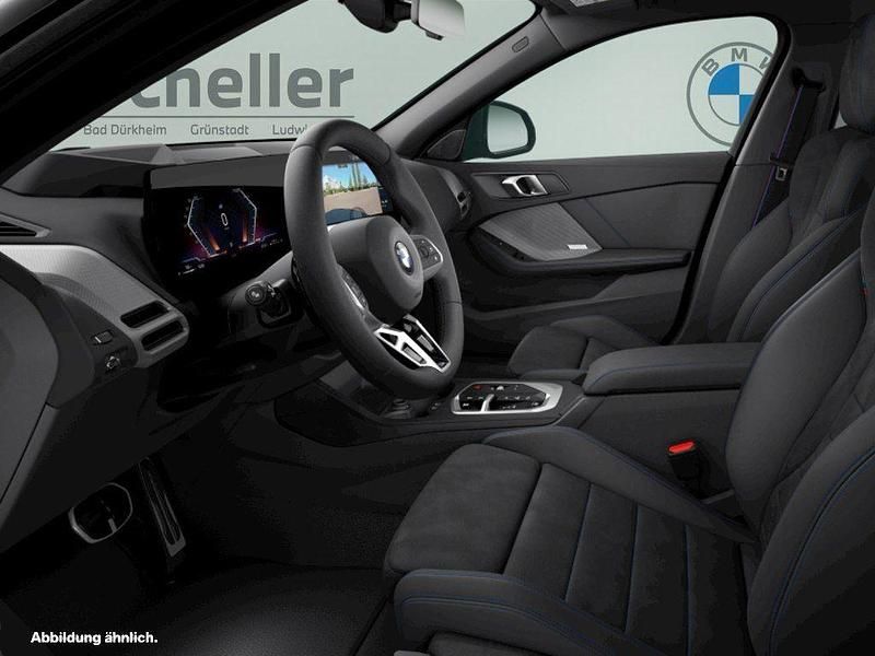 Uusi BMW 120 Performance 170 HP (125 kW) 2026 Musta Viistoperä