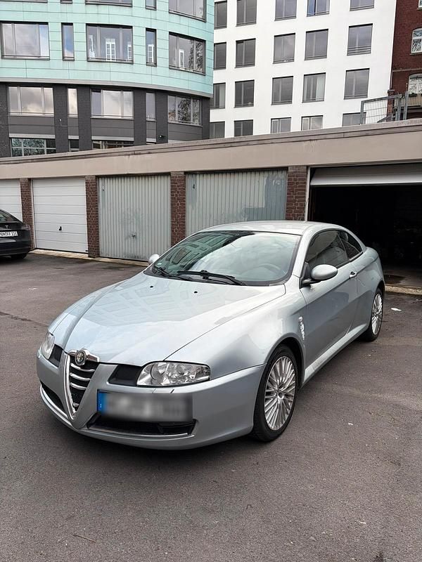 Gebraucht Alfa Romeo 159 170 PS (125 kW) 2008 Silber Coupé