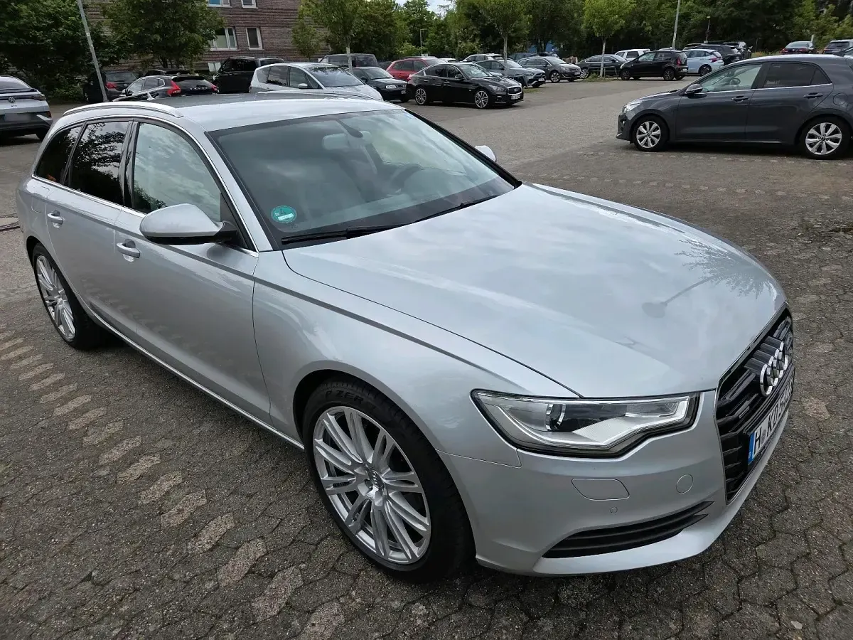 Gebraucht Audi A6 204 PS (150 kW) 2012 Grau Kombi