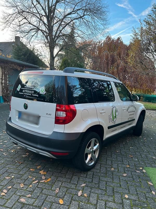 Gebraucht Skoda Yeti 105 PS (77 kW) 2010 Weiß SUV