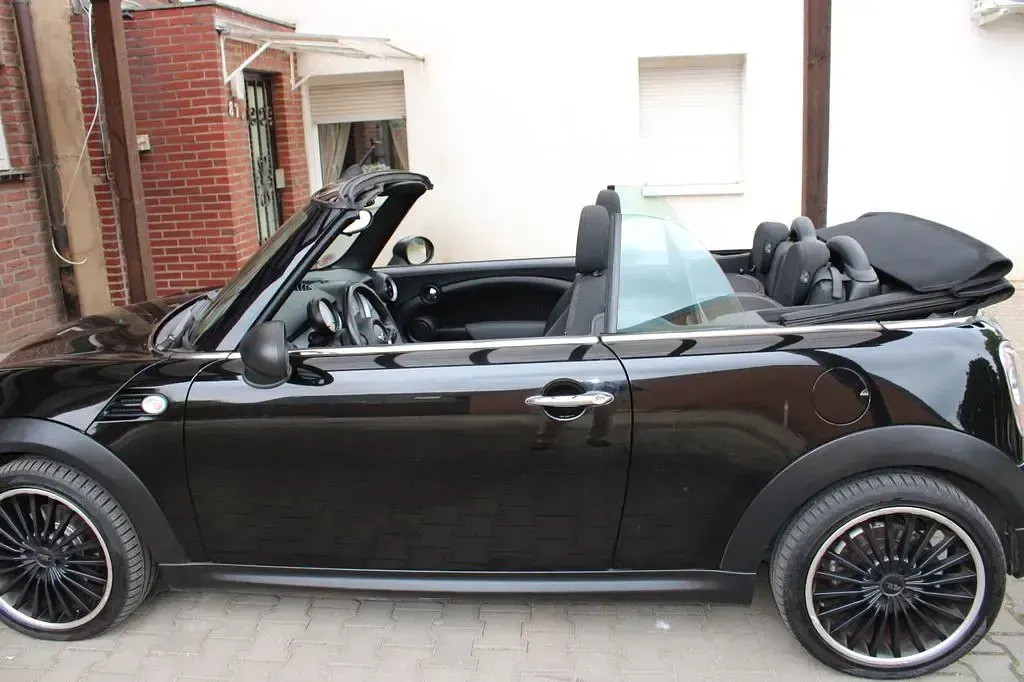 Occasion Mini One Cabriolet 98 ch (72 kW) 2011 Noir Cabriolet