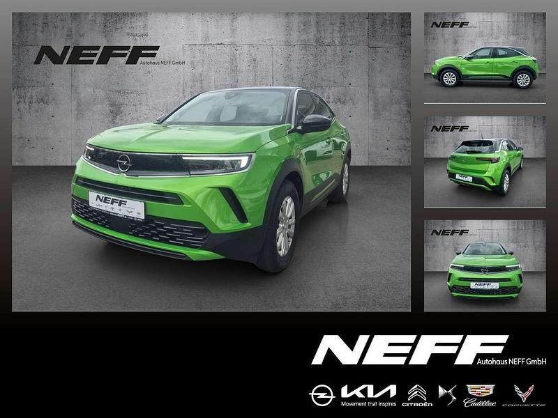 Matcha green/ikone gruen Gebraucht 2022 Opel Mokka-e Edition SUV | 16.890 € (Guter Preis) - Bild 1/4