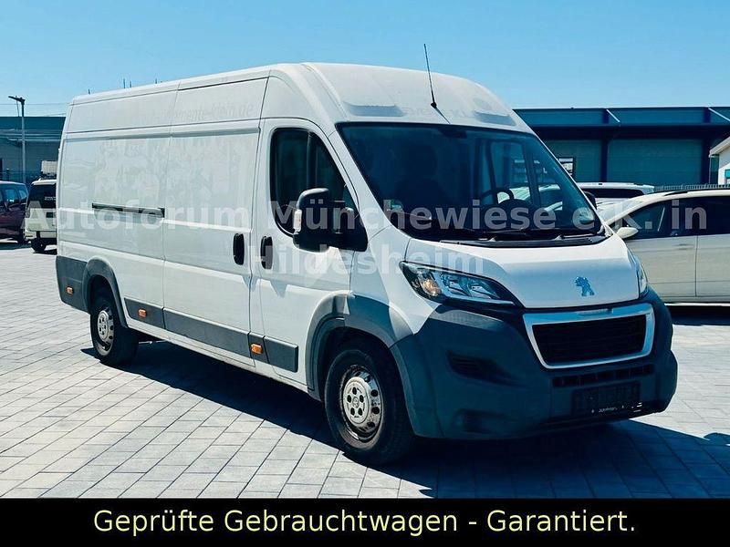 Gebraucht Peugeot Boxer 150 PS (110 kW) 2015 Weiß Van