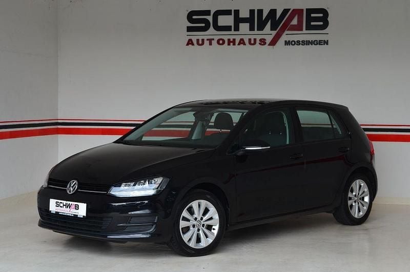 Schwarz Gebraucht 2015 VW Golf VII Comfortline Limousine | 10.200 € (Guter Preis) - Bild 1/4
