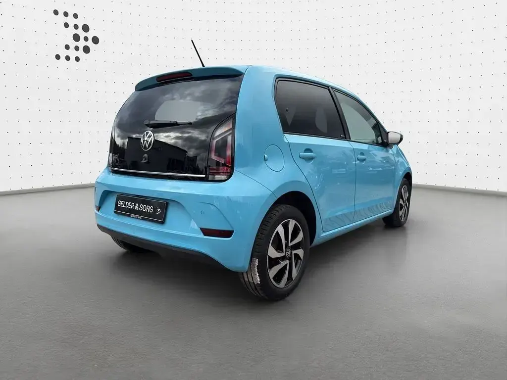 Usata VW up! Active 65 CV (47 kW) 2021 Blu Utilitaria