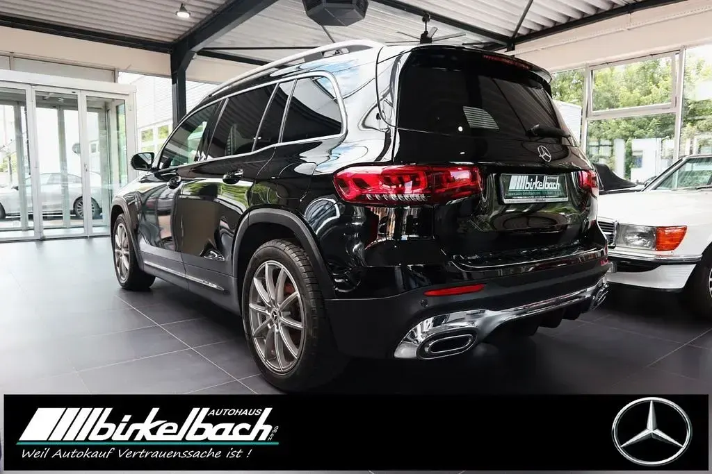 Gebraucht Mercedes GLB200 AMG 163 PS (119 kW) 2022 Schwarz SUV