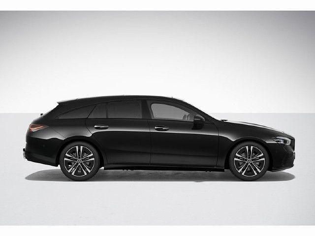 Gebraucht Mercedes CLA200 Shooting Brake 150 PS (110 kW) 2024 Kombi