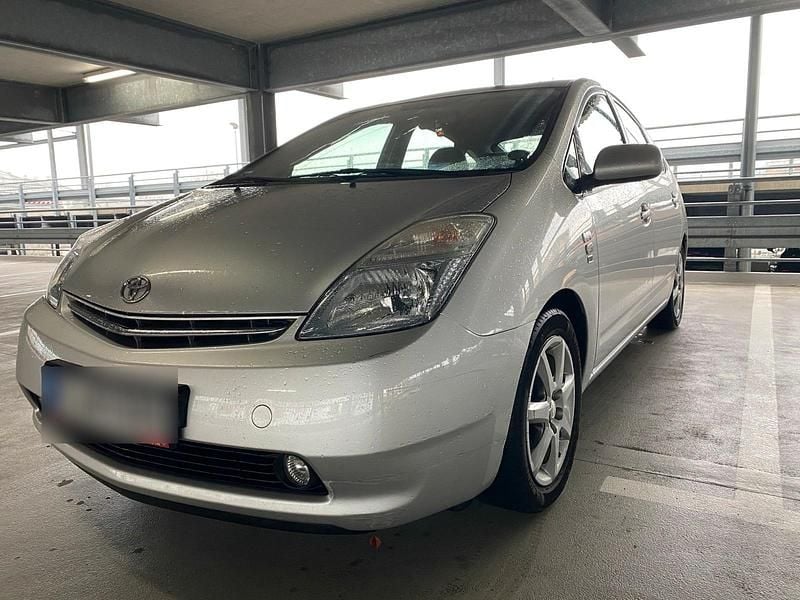 Gebraucht Toyota Prius 77 PS (56 kW) 2006 Grau Kleinwagen