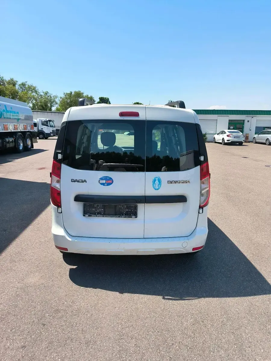 Gebraucht Dacia Dokker 90 PS (66 kW) 2018 Weiß Van / Kleinbus