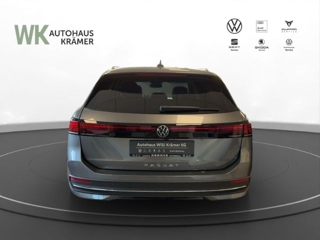 Gebraucht VW Passat Business 150 PS (110 kW) 2024 Grau Kombi
