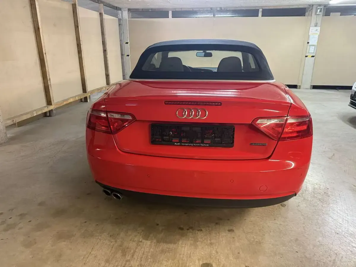 Gebraucht Audi A5 Cabriolet Comfort 190 PS (139 kW) 2016 Rot Cabrio