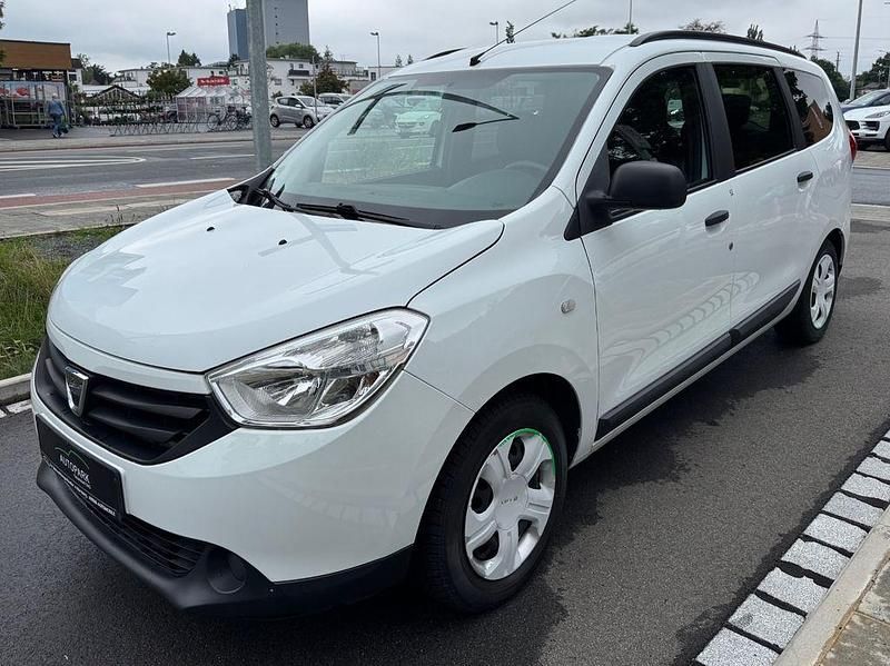 Weiß Gebraucht 2015 Dacia Lodgy Picknick Van / Kleinbus | 8.900 € (Fairer Preis) - Bild 1/4
