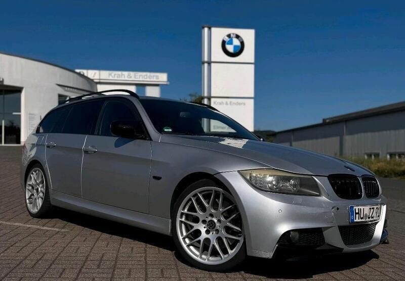 Silber Gebraucht 2008 BMW 330 M Sport Kombi | 7.750 € (Fairer Preis) - Bild 1/4