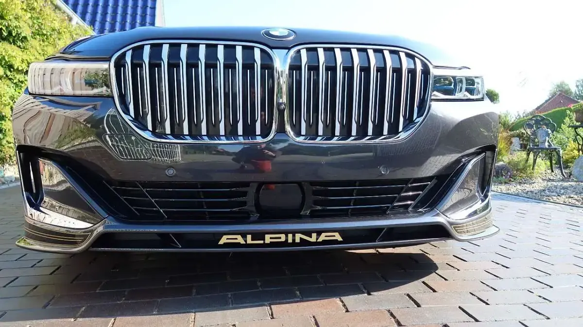 Gebraucht BMW 730 286 PS (210 kW) 2022 Sophistograu Limousine