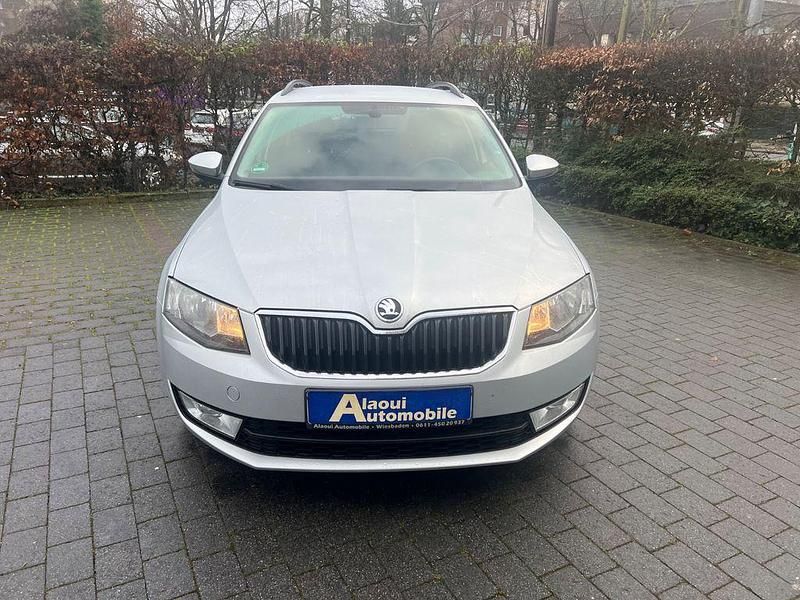 Gebraucht Skoda Octavia GreenLine 110 PS (80 kW) 2015 Silber Kombi