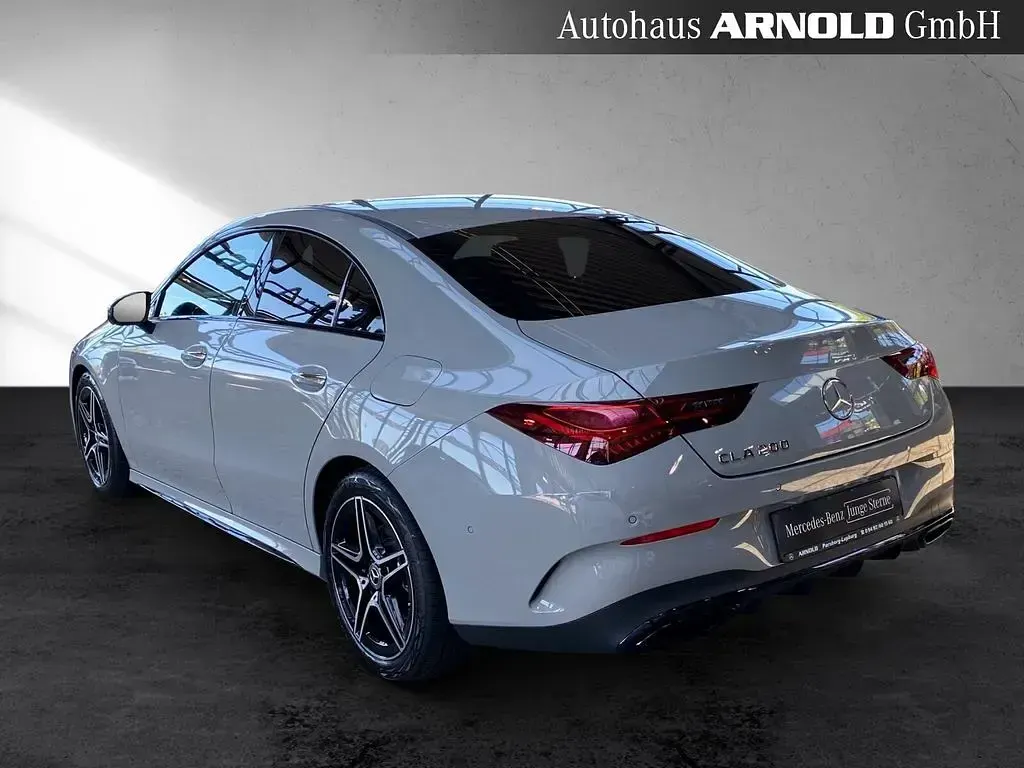 Gebraucht Mercedes CLA200 AMG line 163 PS (119 kW) 2026 Grau Limousine