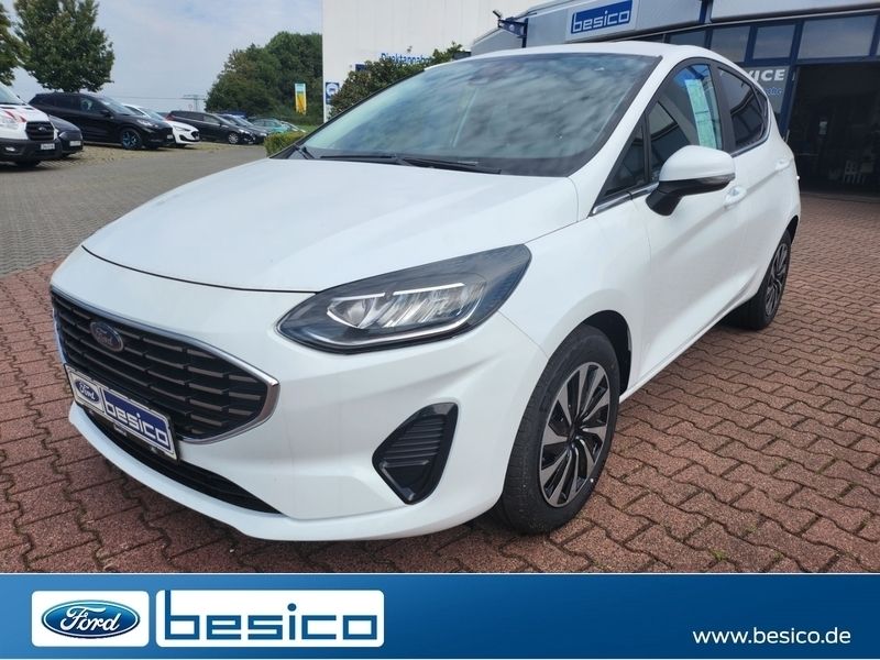 Frostweiß Gebraucht 2023 Ford Fiesta Titanium Kleinwagen | 21.990 € (Teuer) - Bild 1/4