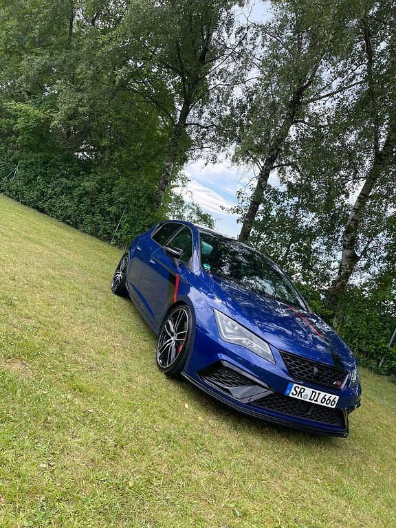 Gebraucht Seat Leon CUPRA 300 PS (220 kW) 2018 Blau Limousine