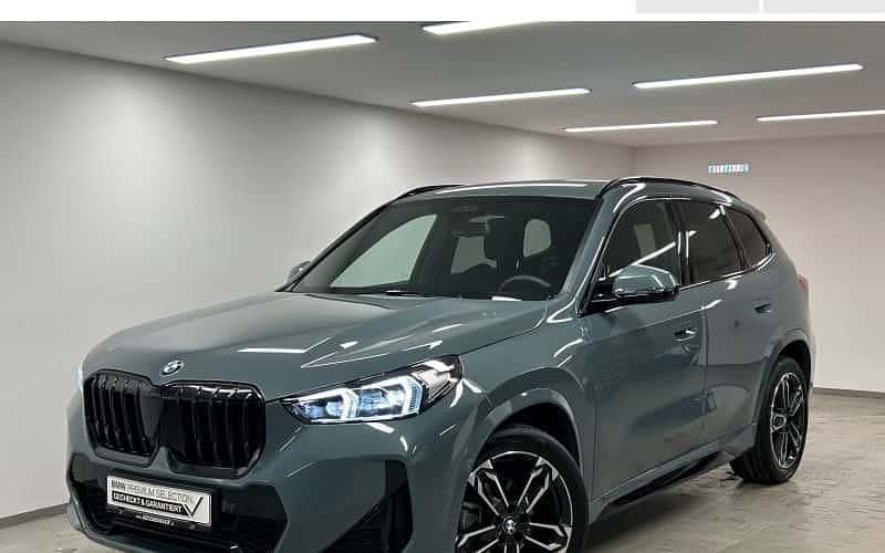 Cape york grün Gebraucht 2024 BMW X1 M Sport SUV | 45.450 € (Guter Preis) - Bild 1/4