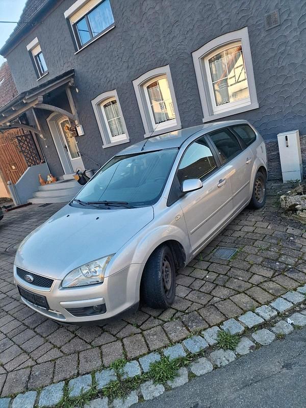 Gebraucht Ford Focus 102 PS (75 kW) 2007 Kombi