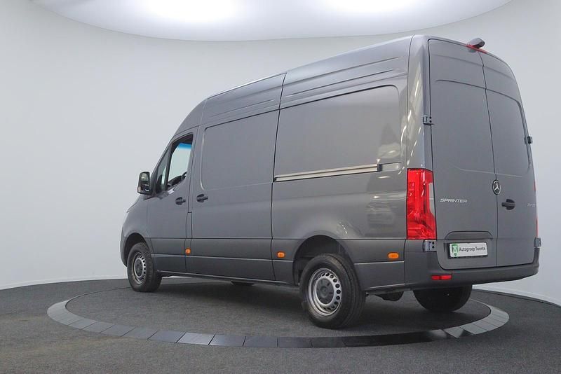 Gebraucht Mercedes Sprinter 170 PS (125 kW) 2024 Metallic Van