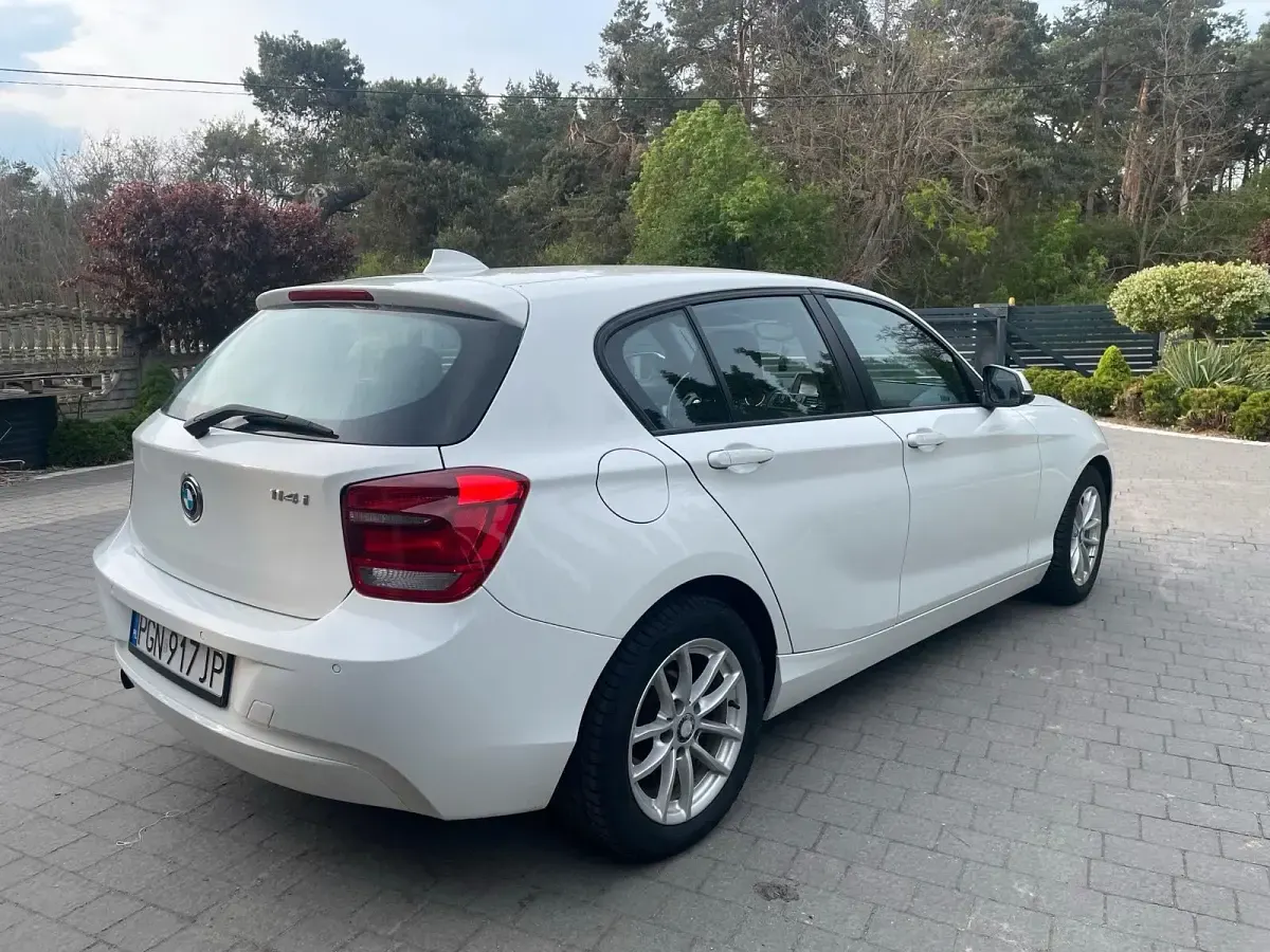 Gebraucht BMW 114 102 PS (75 kW) 2012 Weiß Kleinwagen