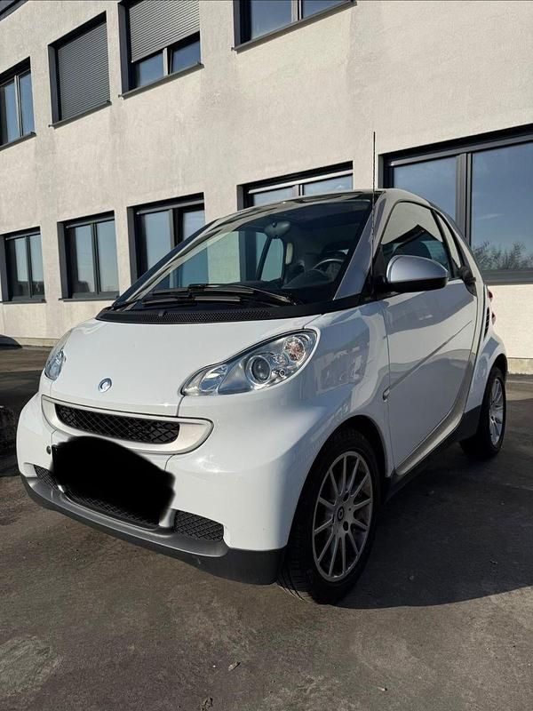 Gebraucht Smart ForTwo Coupé 71 PS (52 kW) 2009 Weiß Coupé
