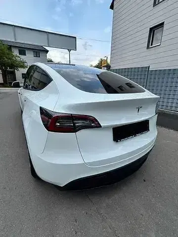 Gebraucht Tesla Model Y RWD 255 kW (347 PS) 2023 Weiss SUV