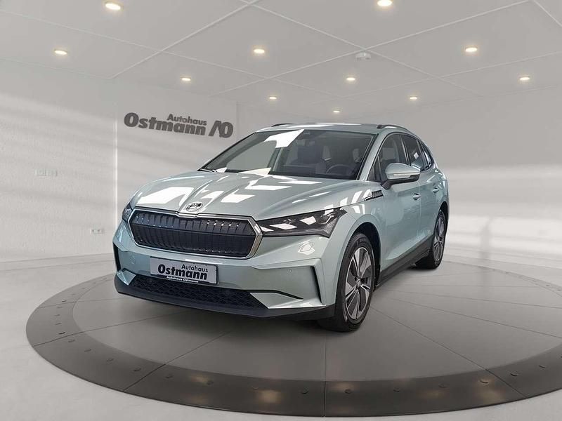 Arctic silber metallic Gebraucht 2022 Skoda Enyaq iV Loft SUV | 30.744 € (Fairer Preis) - Bild 1/4