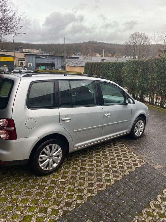 Gebraucht VW Touran 140 PS (102 kW) 2007 Grau Van / Kleinbus