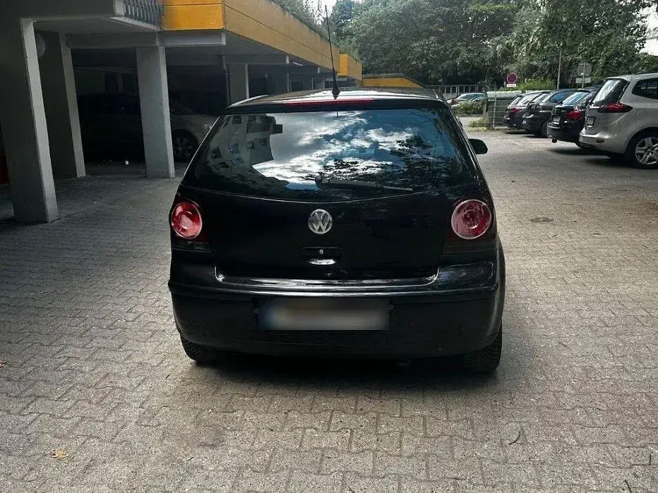 Gebraucht VW Polo 80 PS (58 kW) 2007 Schwarz Kleinwagen